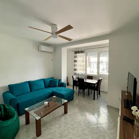 Central Charm Tirana Hideaway Exterior photo
